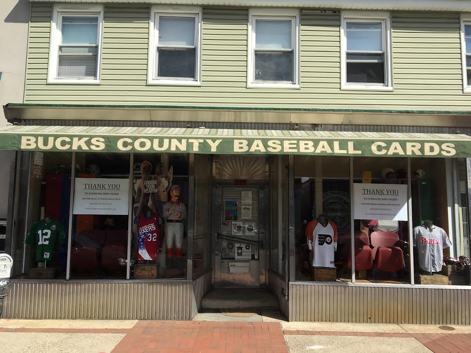 BUCKS COUNTY BASEBALL CO. RETRO ADULT T-SHIRT - Bucks County